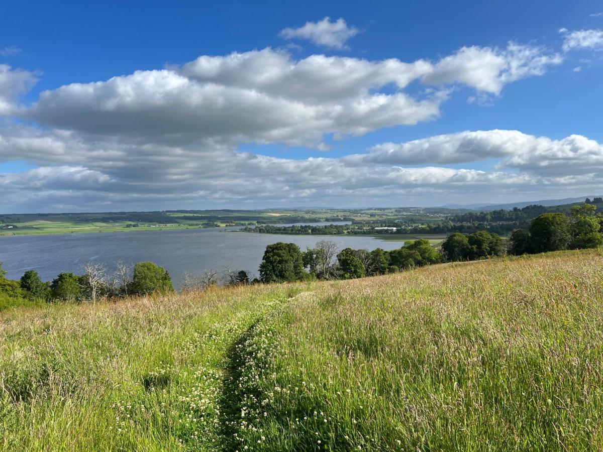 דירות דינגוול Black Isle View מראה חיצוני תמונה